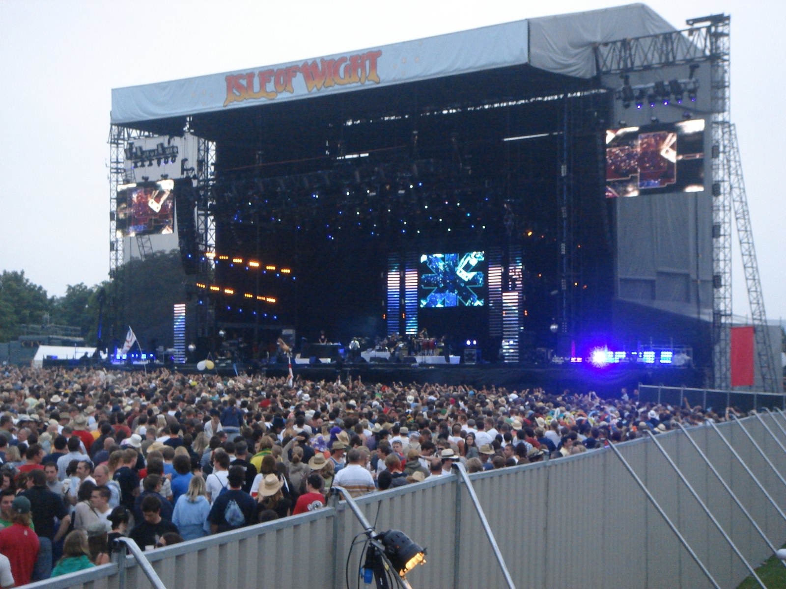 isle of wight festival stage